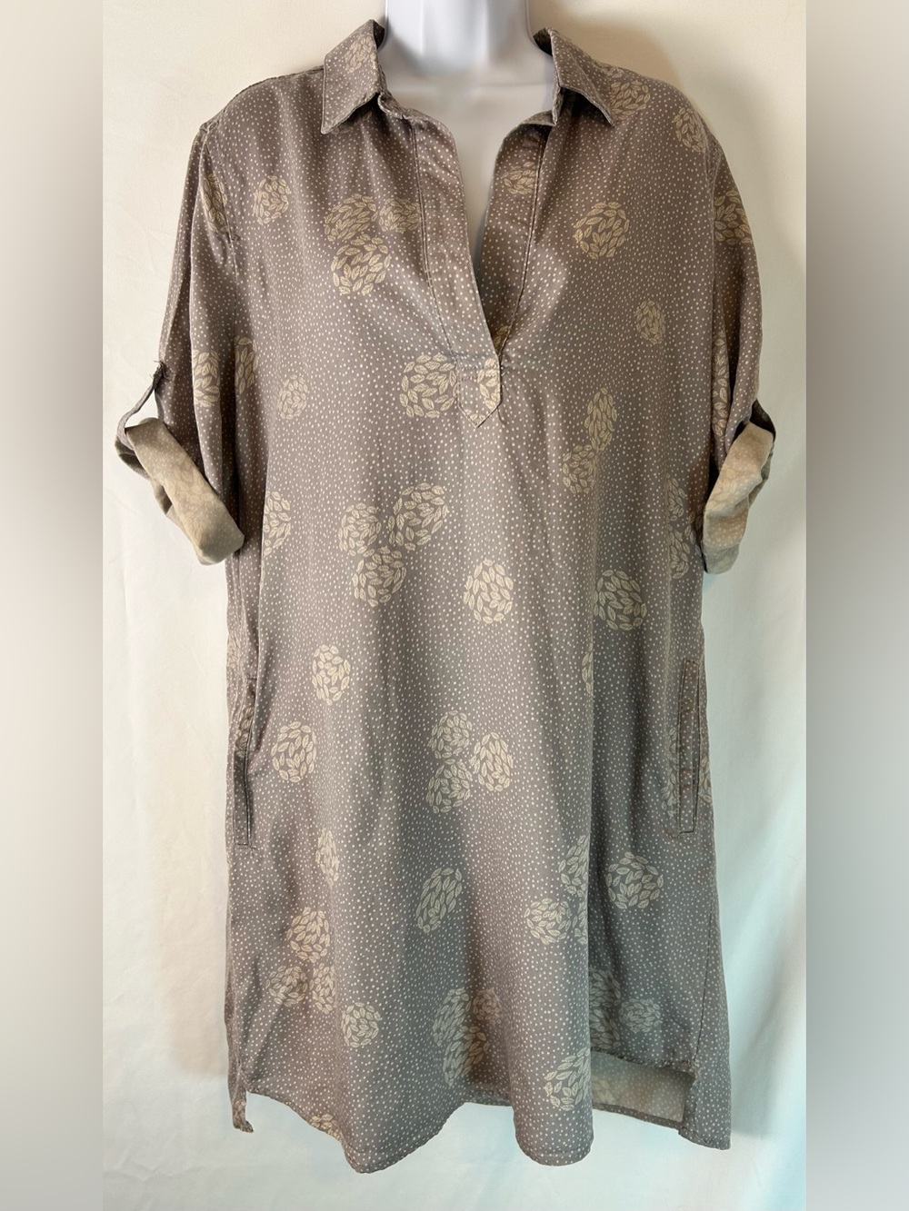 Chelsea & Theodore Tencel Tunic Dress Gray Floral Dot Print Large